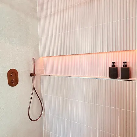 Blossom Suite-hyper Centre Jacuzzi Balcon Clim Apartment *