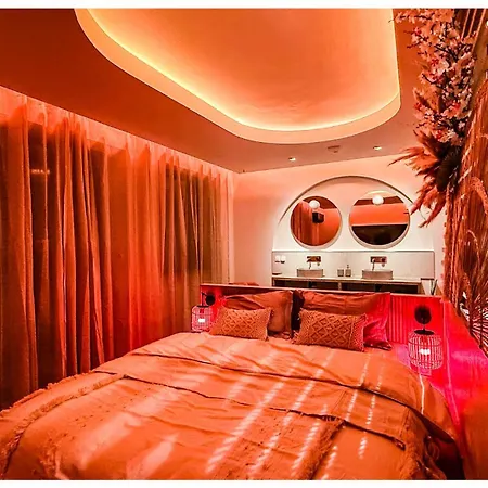 Blossom Suite-hyper Centre Jacuzzi Balcon Clim Apartment *