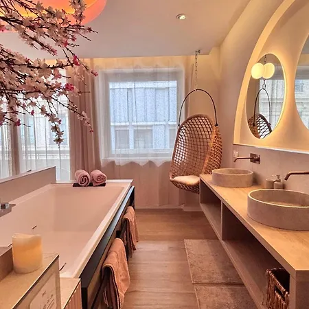 Blossom Suite-hyper Centre Jacuzzi Balcon Clim Lyon