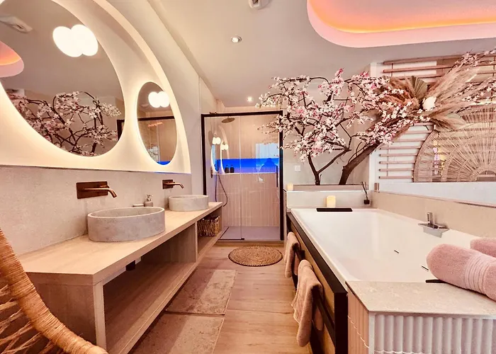 Blossom Suite-hyper Centre Jacuzzi Balcon Clim Апартаменты Лион